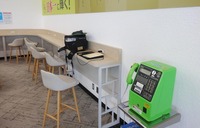 desk-231031.jpg