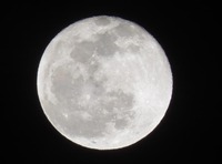 moon-201202.jpg
